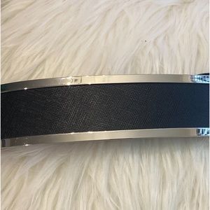 Black house black market belt